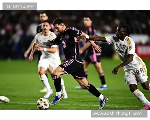 拒绝洛杉矶迈阿密！亚历山大赛季结束后想过相反生活 在俄城可以自由散步